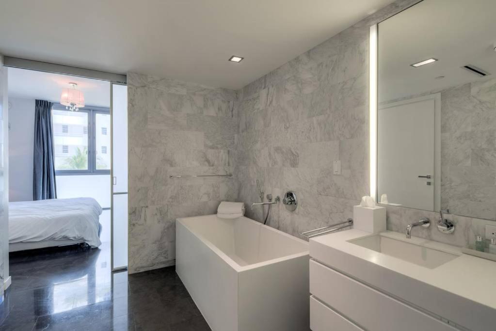 Luxury Boutique Suite Collins Ave 迈阿密海滩 外观 照片